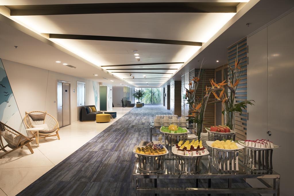 Hotel Ibis Styles Nha Trang Exterior foto